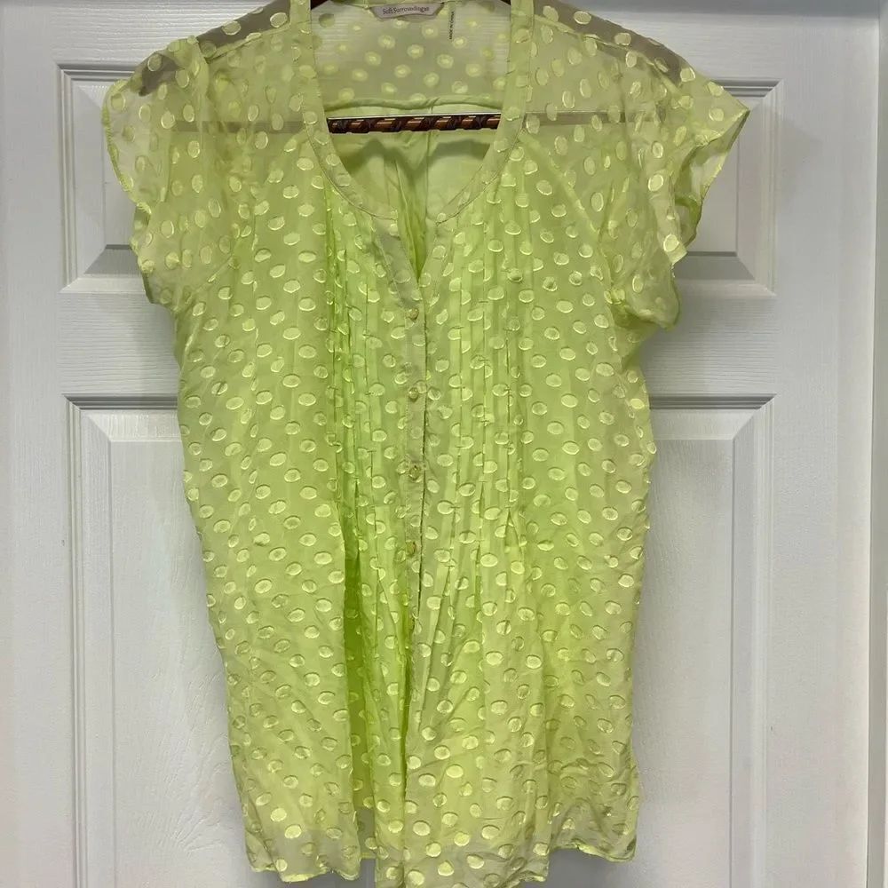 Soft Surroundings Lime Bubble Button Down Blouse sz L
